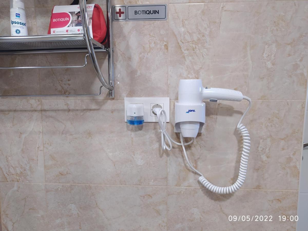 Piso Navas Apartment Navas de San Antonio Екстериор снимка