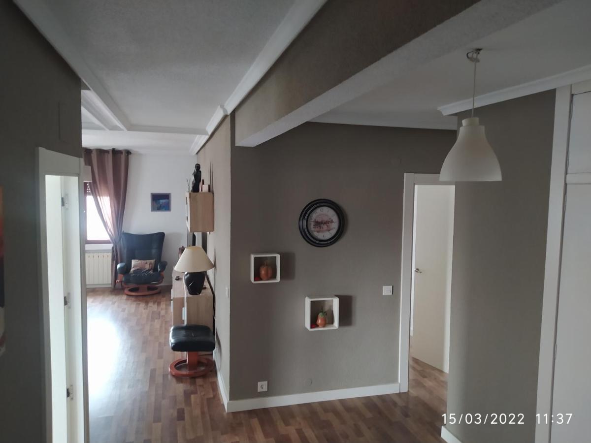 Piso Navas Apartment Navas de San Antonio Екстериор снимка