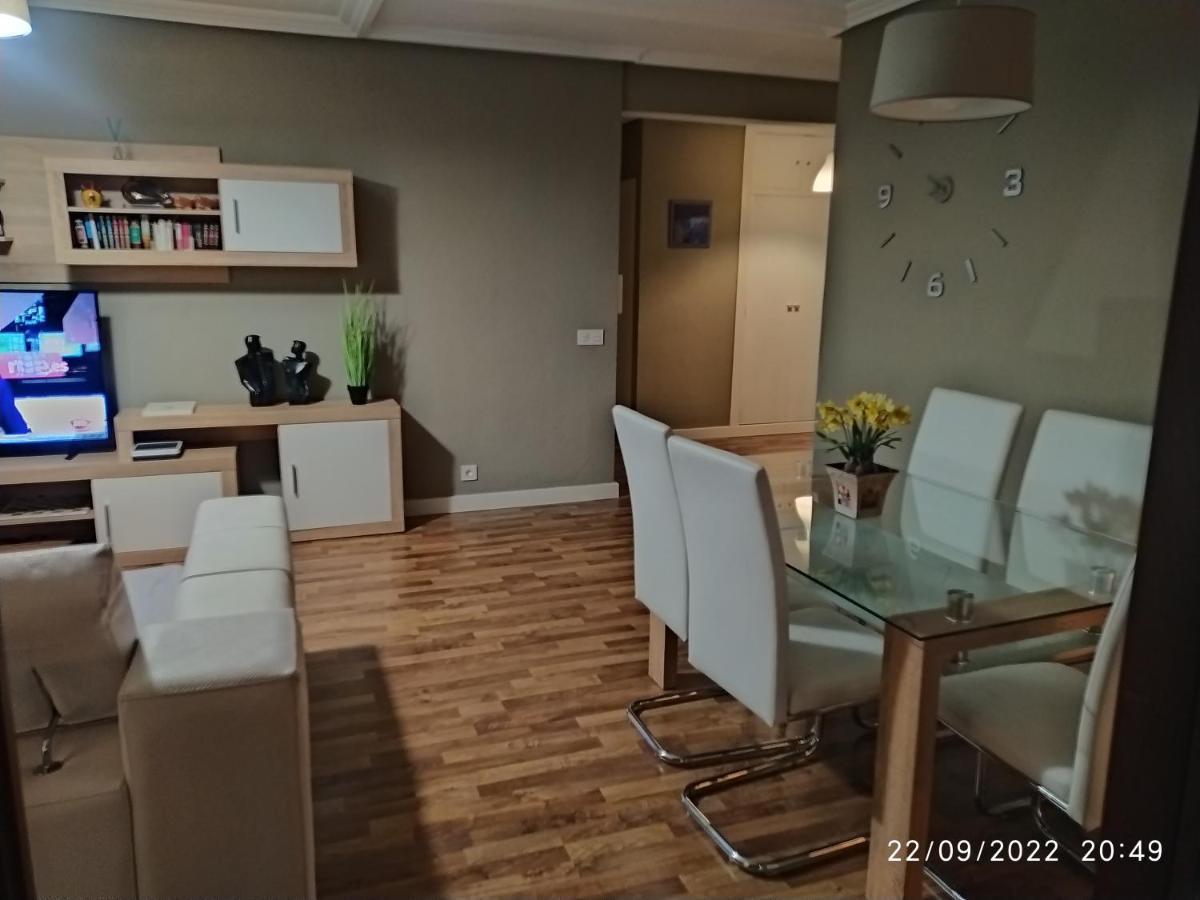 Piso Navas Apartment Navas de San Antonio Екстериор снимка
